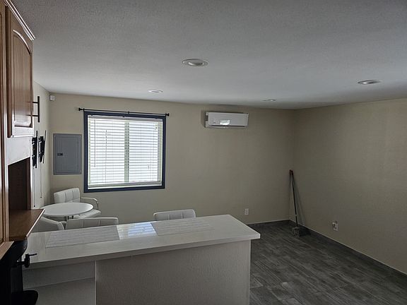 2nd image of 7406 Jumilla Ave