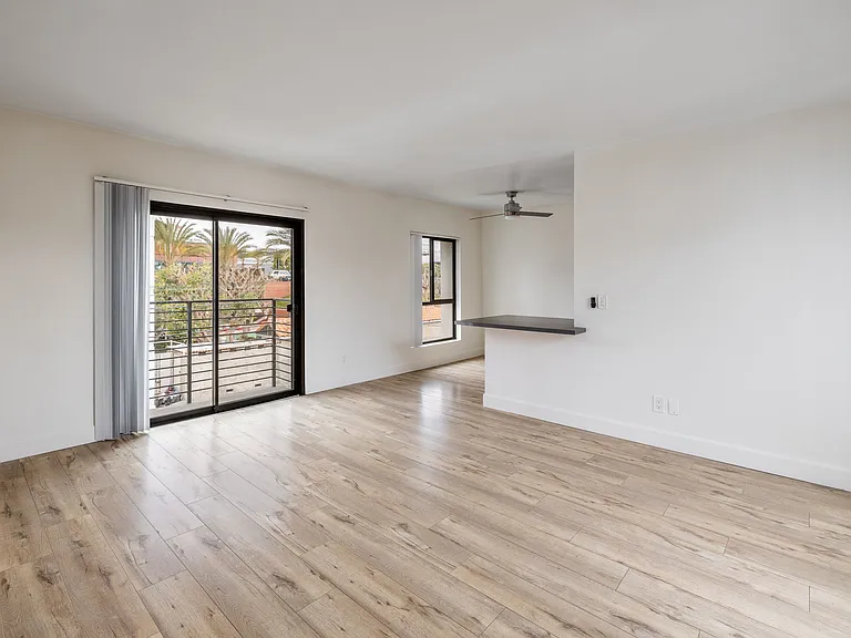 431 Indiana Street — Photo 6