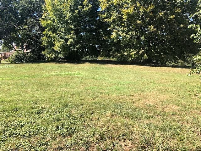 1st image of 7712 Crestmore Cir