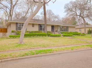 1036 Forestgrove Dr, Dallas, TX 75218