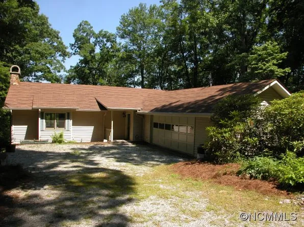 361 Bear Log Rd, Cashiers, NC 28717