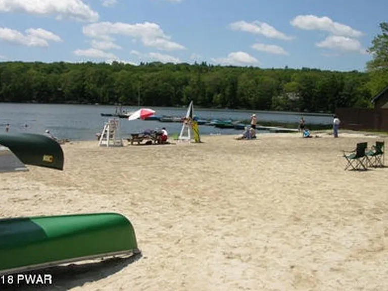 Beach n DOCKS