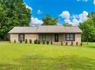35 Overlook Dr, Seale, AL 36875