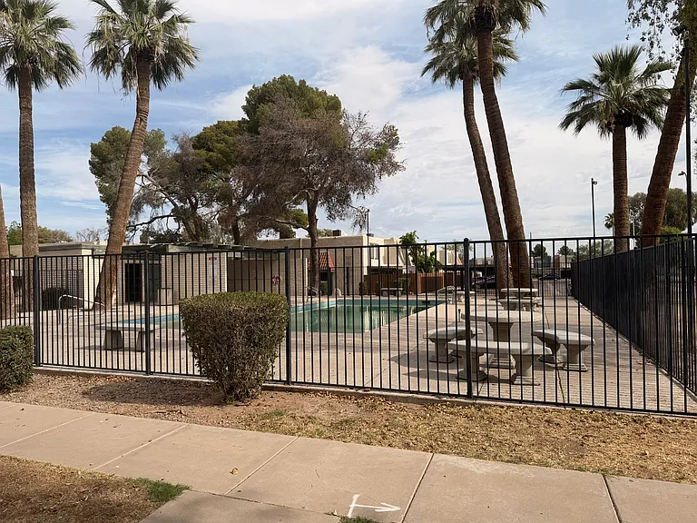 W Golden Ln — Photo 2