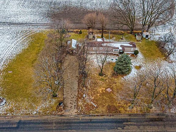 3rd image of 1745 600th Ave