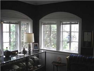 4th image of 12 S Sweetbriar Ave