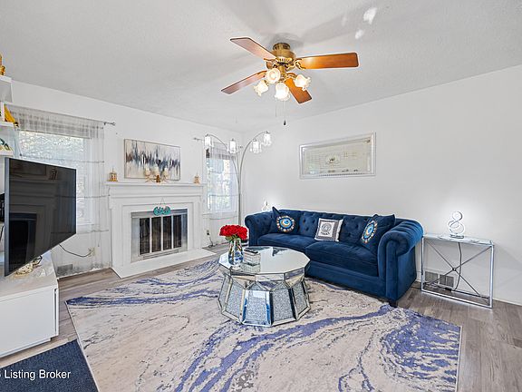3rd image of 4023 Busath Ave