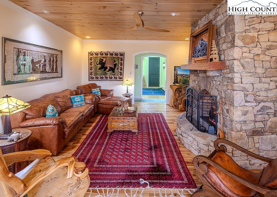 909 Daisy Ridge Road, Banner Elk, NC 28604 | Zillow