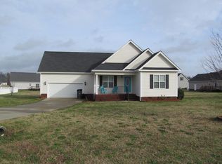 103 Bluecrest Pl, Goldsboro, NC 27534
