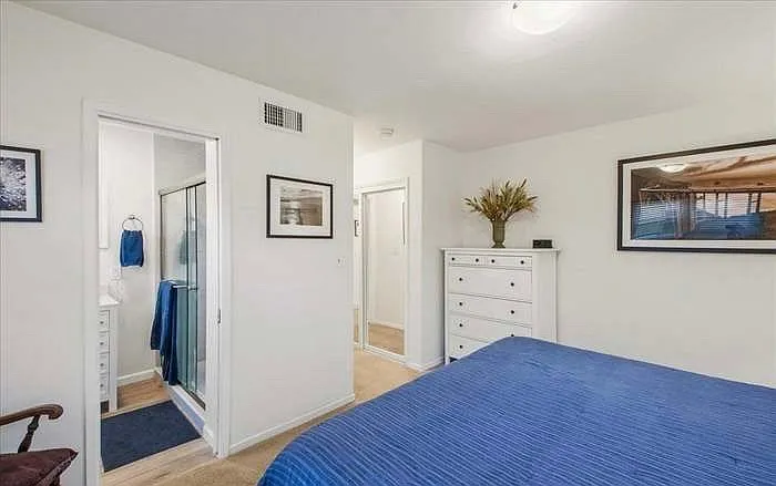 118 N Ashford Pl — Photo 9