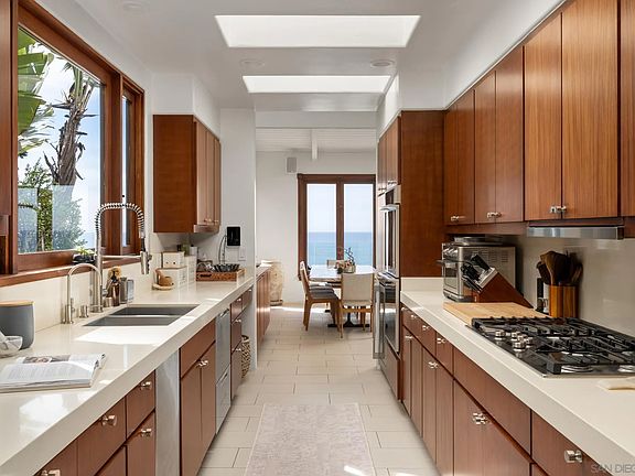 5th image of 1370 Neptune Ave