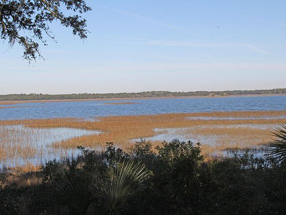 4th image of 213 Sea Marsh Dr