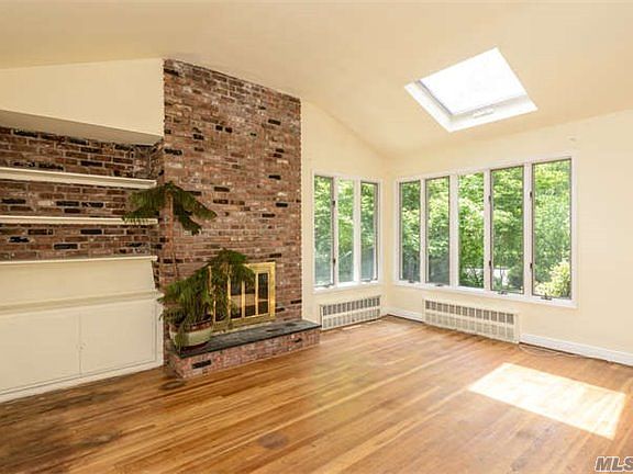 5th image of 5 Milford Dr