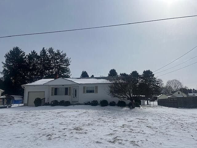 1st image of 136 Valley View Dr NE