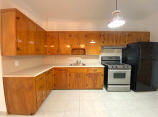 6414 Forest Ave #2R, Ridgewood, NY 11385