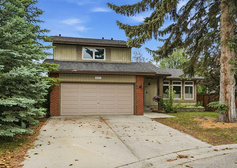 1st image of 527 E Deer Side Pl SE