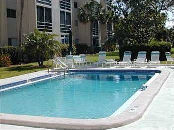 5th image of 995 Laguna Dr #501-2