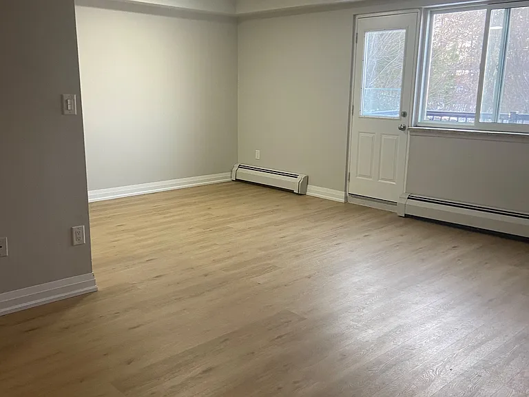 72 1st St #310 — Photo 1