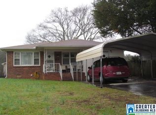 1106 Jacksonville St, Weaver, AL 36277