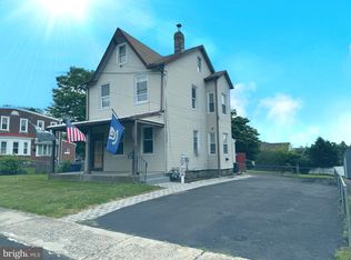 40 Blake Ave, Jenkintown, PA 19046