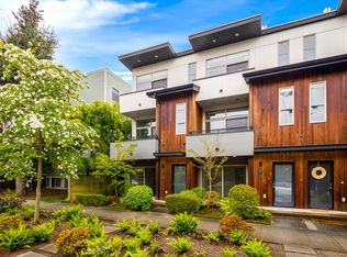 3015C 60th Ave SW, Seattle, WA 98116