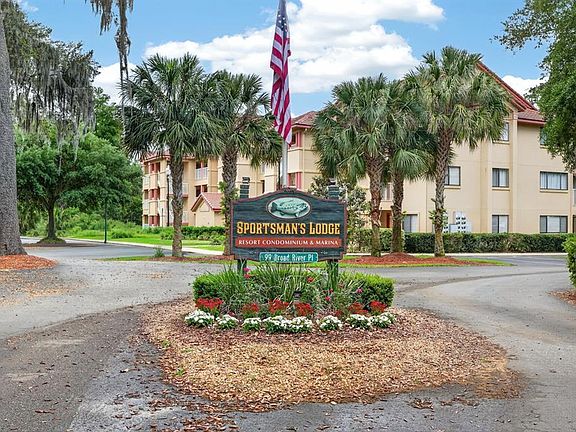 2nd image of 99 Broad River Pl Unit Ii-105