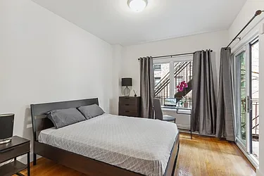 Rented by Liss Real Estate Group LLC