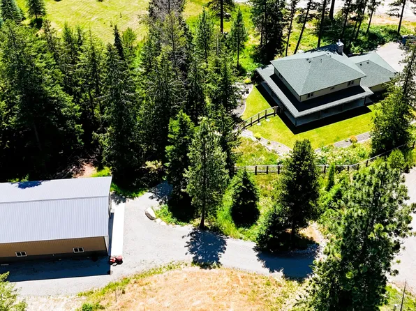 55 Moore Creek Rd, Sagle, ID 83860