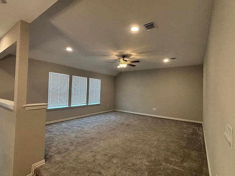 4509 Expedition Dr — Photo 7