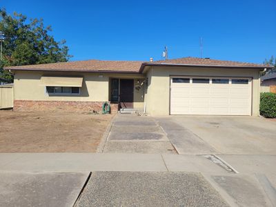 4631 N 7th St, Fresno, CA, 93726