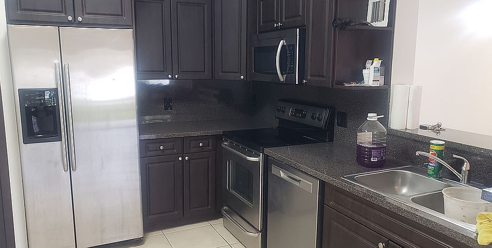 1st image of 6952 SW 39th St APT C105