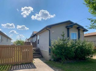 9011 N 88th Ave, Grande Prairie, AB T8X1V5