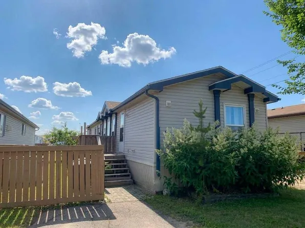 9011 N 88th Ave, Grande Prairie, AB T8X 1V5