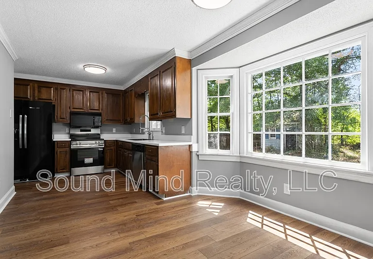 4124 Carybrook Rd — Photo 9