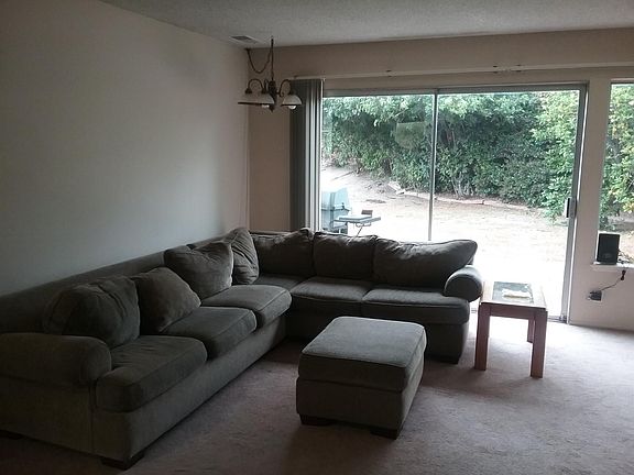 4th image of 3951 Claremont St