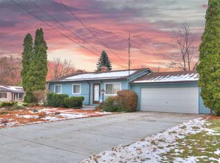 217 Crestbrook Dr, Jackson, MI 49203