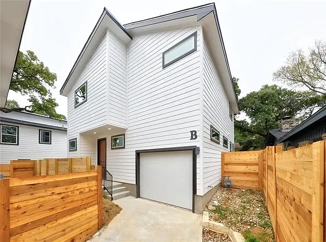 Stand-alone detached home with private entrance and fenced yard