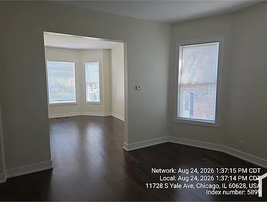 5 bed, 2800 sqft, $3,000 — Photo 3