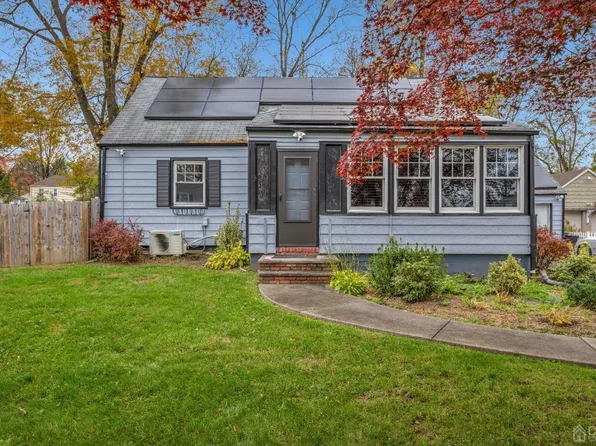112 Leland Ave, North Plainfield, NJ 07062