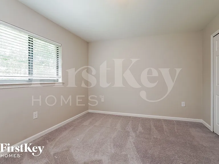 18241 Hepatica Rd — Photo 11
