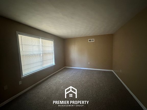 3rd image of 5337 Yale Rd