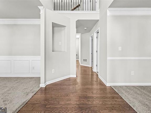 4th image of 4237 Water Mill Dr