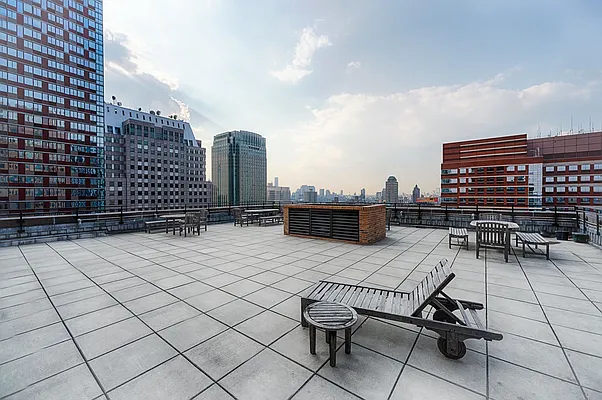 Sold by Brown Harris Stevens | media 23