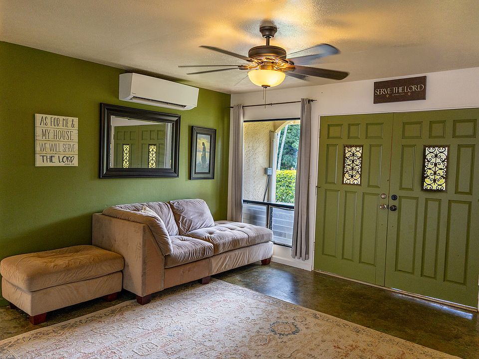 2nd image of 1689 Hoomaha Pl