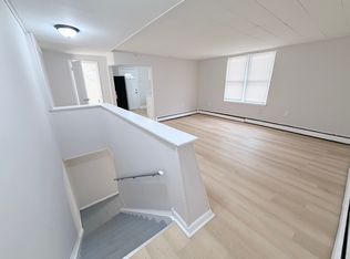 1428 S 20th St Floor 2, Philadelphia, PA 19146