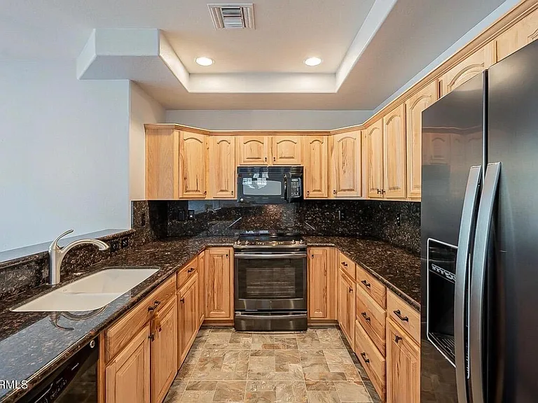 6145 E Cave Creek Rd #112 — Photo 4