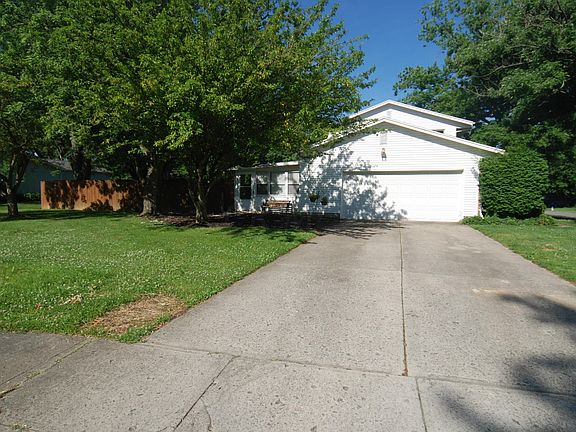 4th image of 1025 Marseille Dr