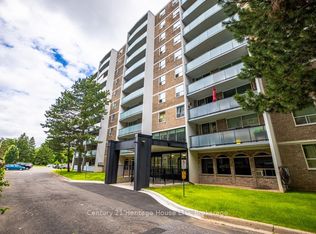 359 Geneva St #303, Saint Catharines, ON L2N2G5