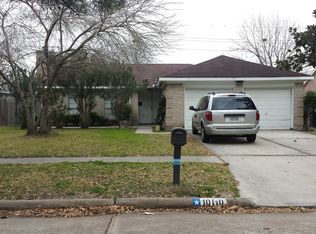 10110 Trade Winds Dr, Houston, TX 77086