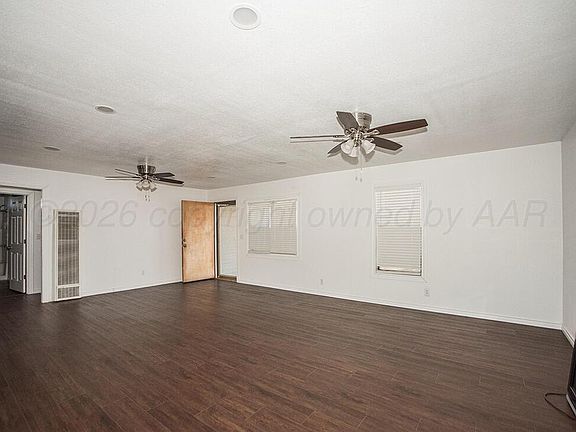 5th image of 411 NW 4th St
